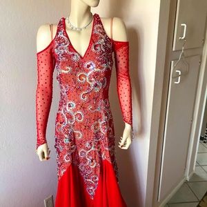 Red American Smooth Designer Gown
